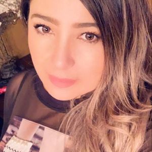 Meet your Posher, Elisa